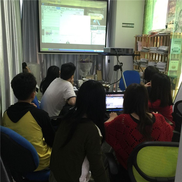 11月18日柯尼卡美能達復(fù)印機代理商--科頤辦公新知識學(xué)習(xí)分享記