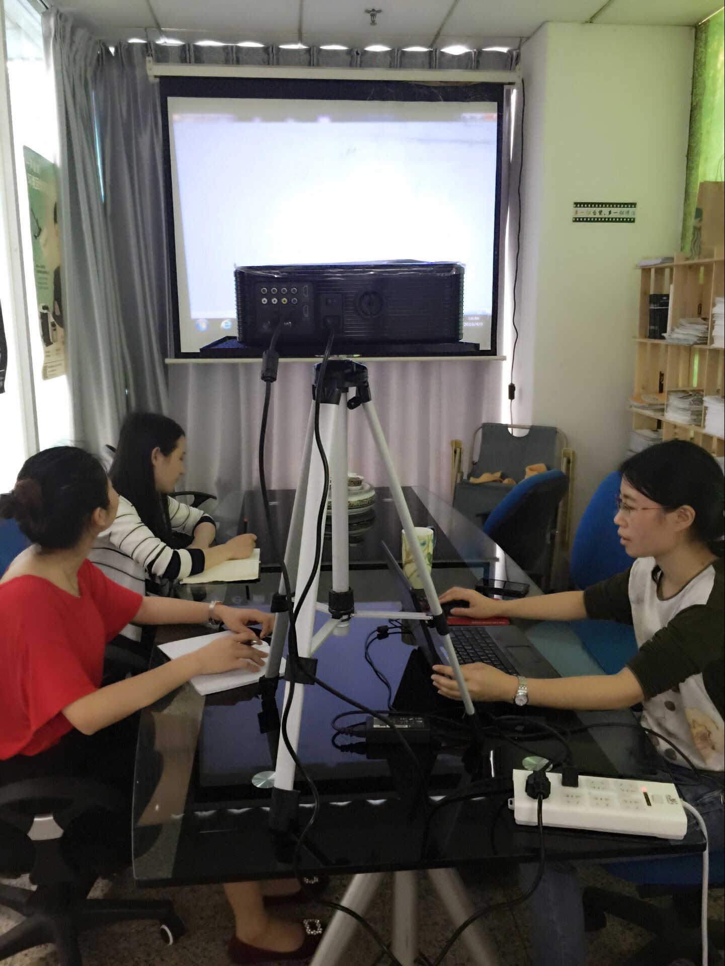 2016-4-9科頤辦公柯尼卡美能達復(fù)印機新員工培訓(xùn)記